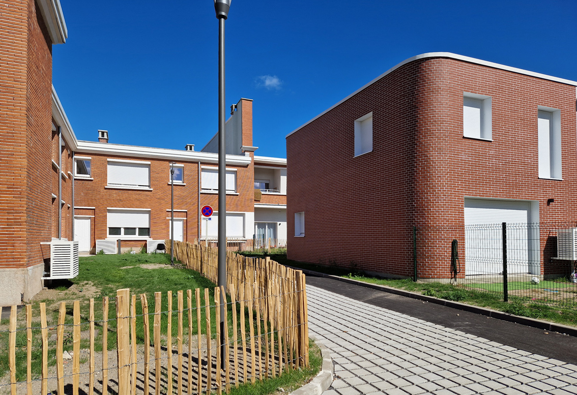 Accès piéton au projet de réhabilitation de l'école Brossolette à Dunkerque